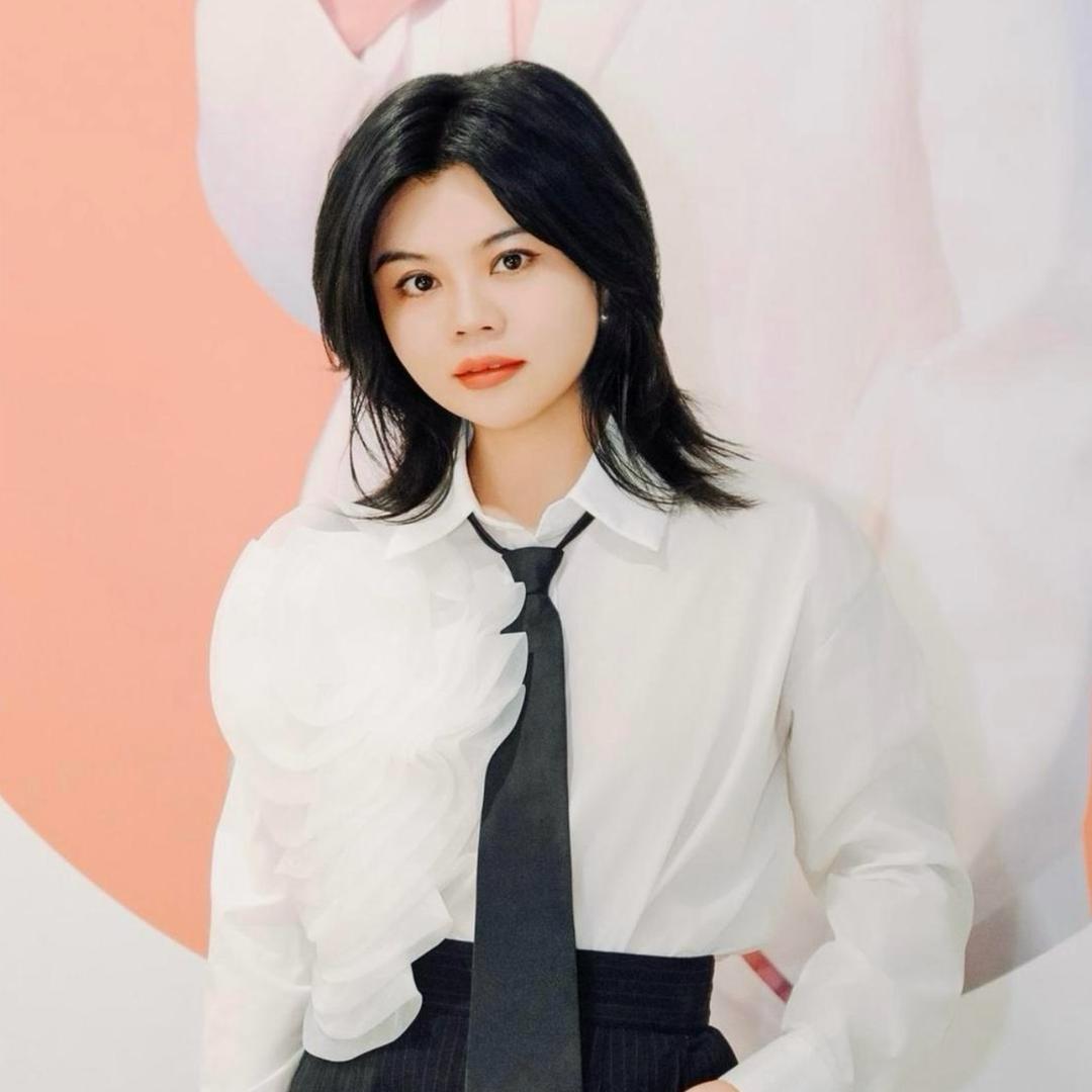余典服装创始人IP流量