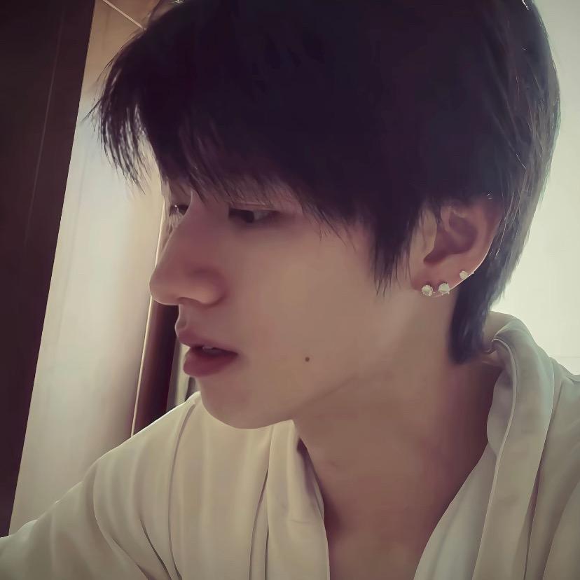 没有人可以忤逆脸上有痣的人的话🙀！！！