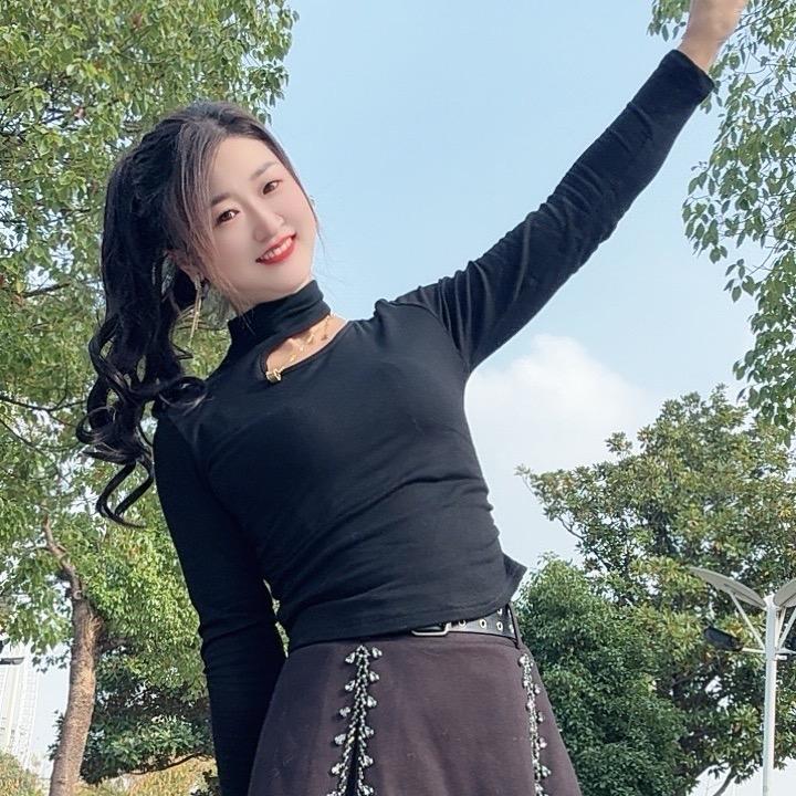 晓芳优美女装