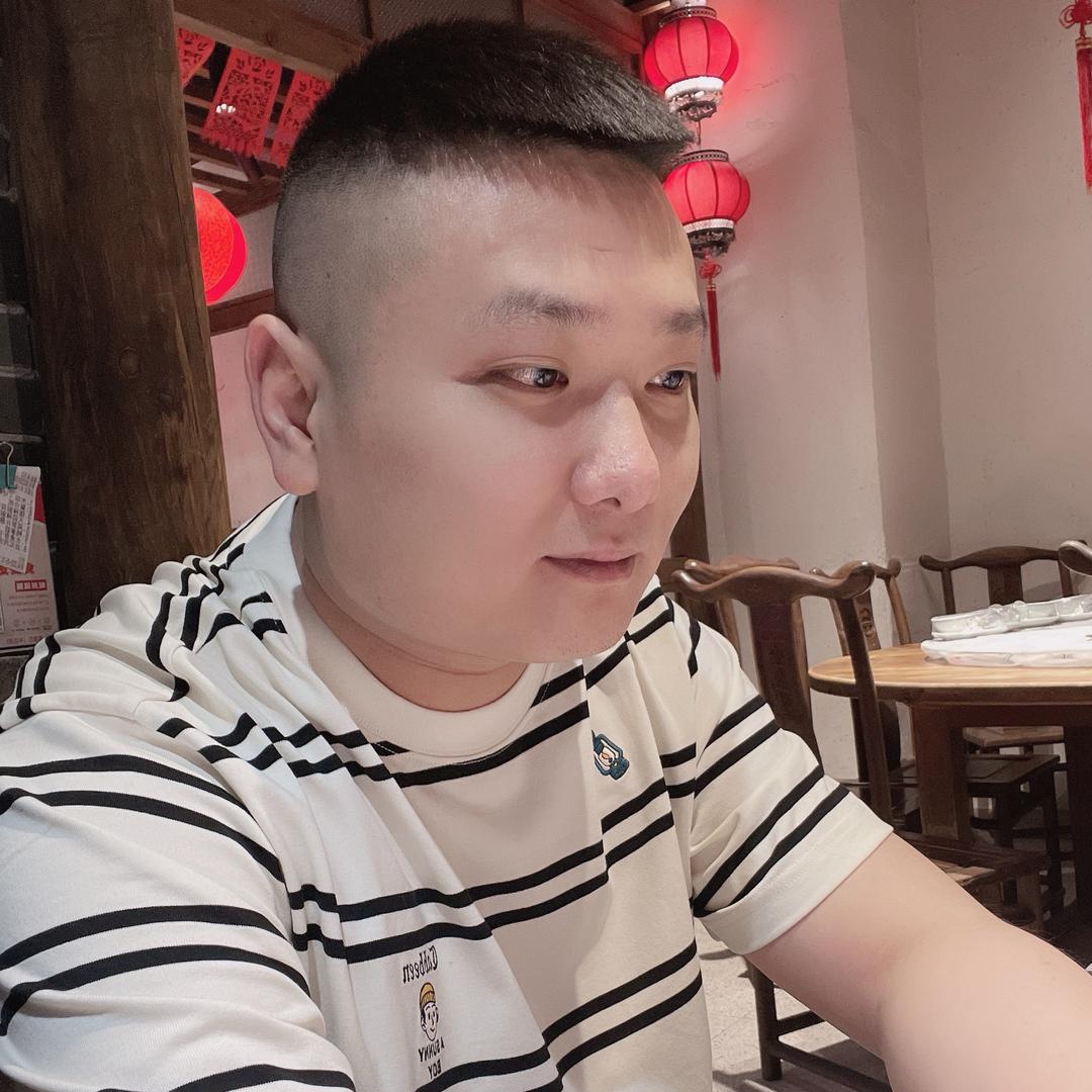 江💕鹏🌞