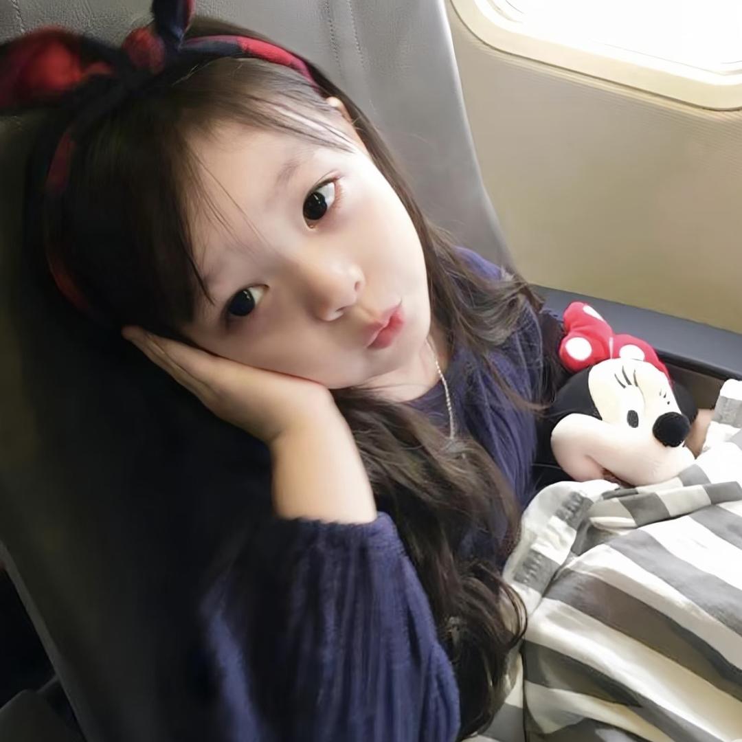 ㅤㅤㅤㅤㅤㅤ    ㅤㅤㅤ爱吃云吞面