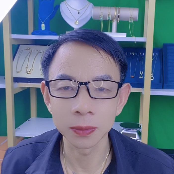 卓靓好物分享。