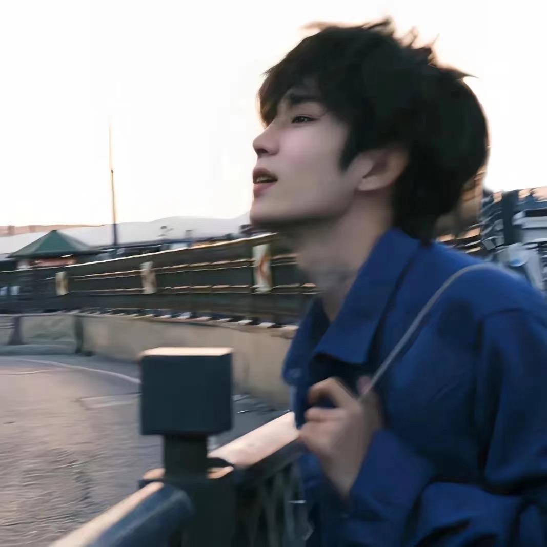 灵🦋☘️眸