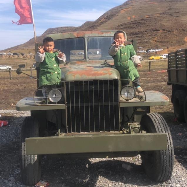 老子命硬随你来