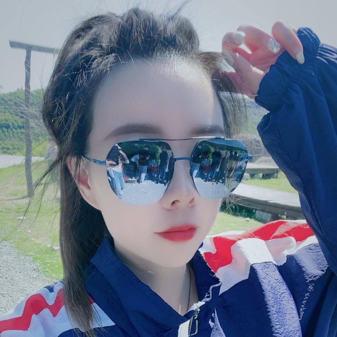 小贤吖👄