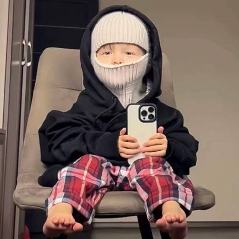 三
