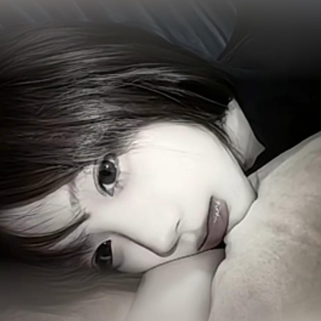 小七七.