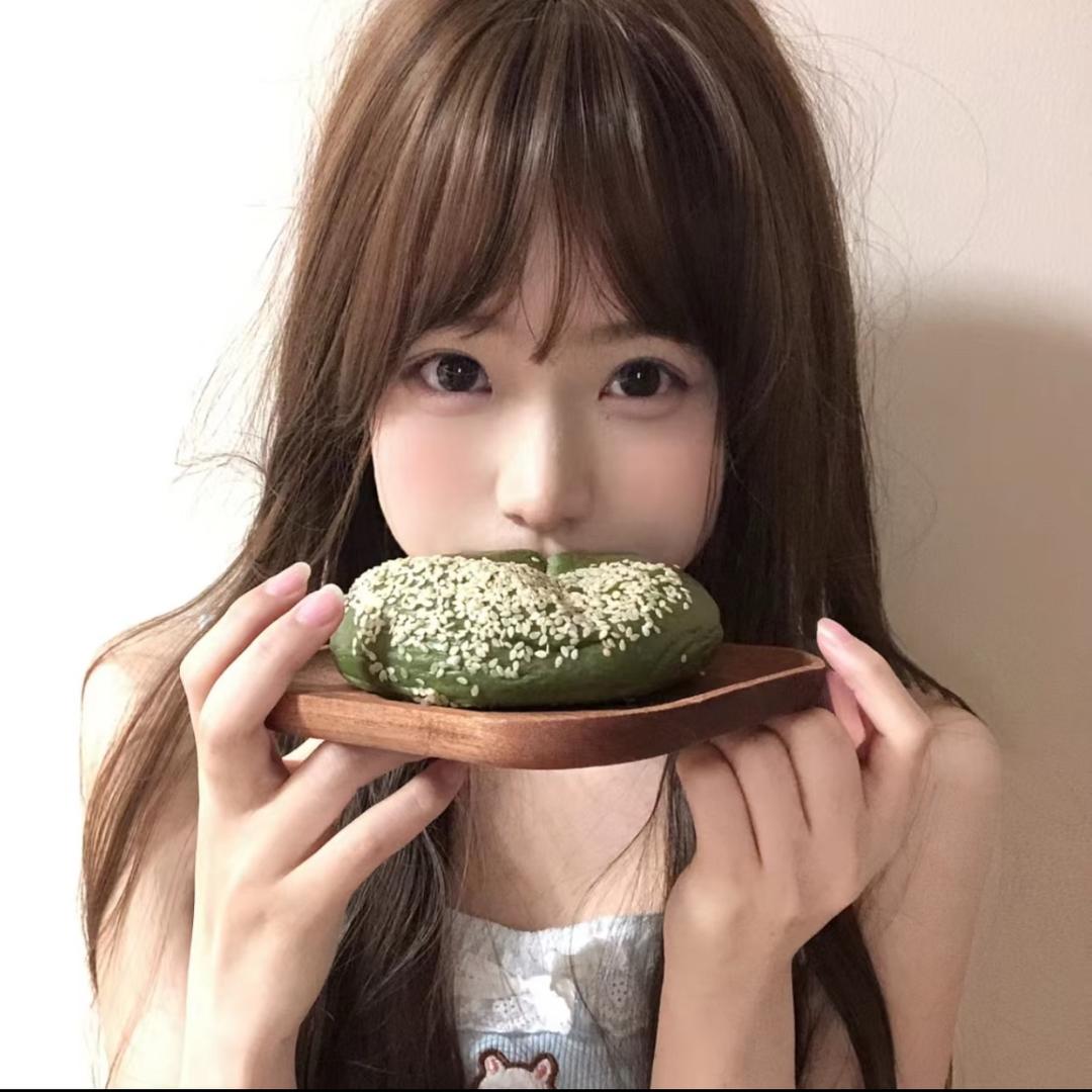 -/無