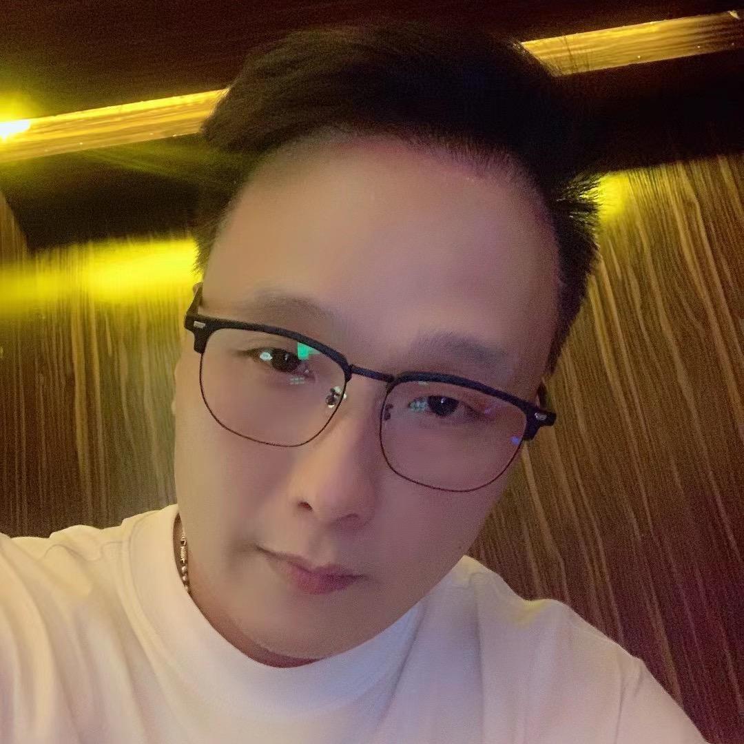 ⑨品芝麻官--偉小寶