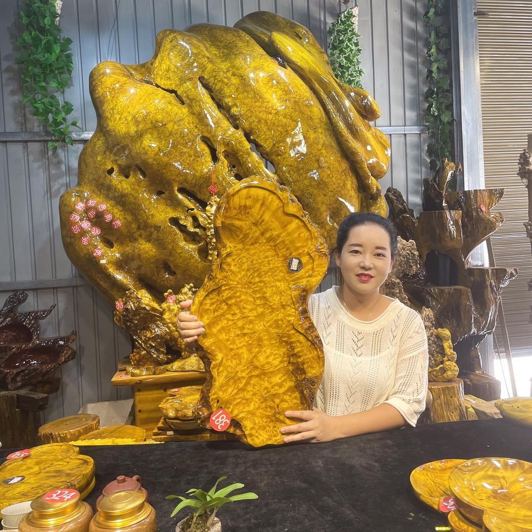 腾冲柴获新生木艺店