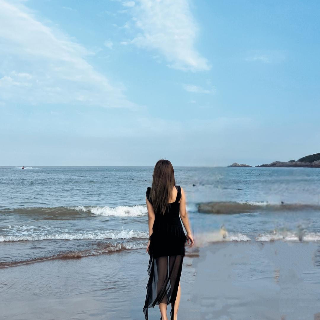 四月