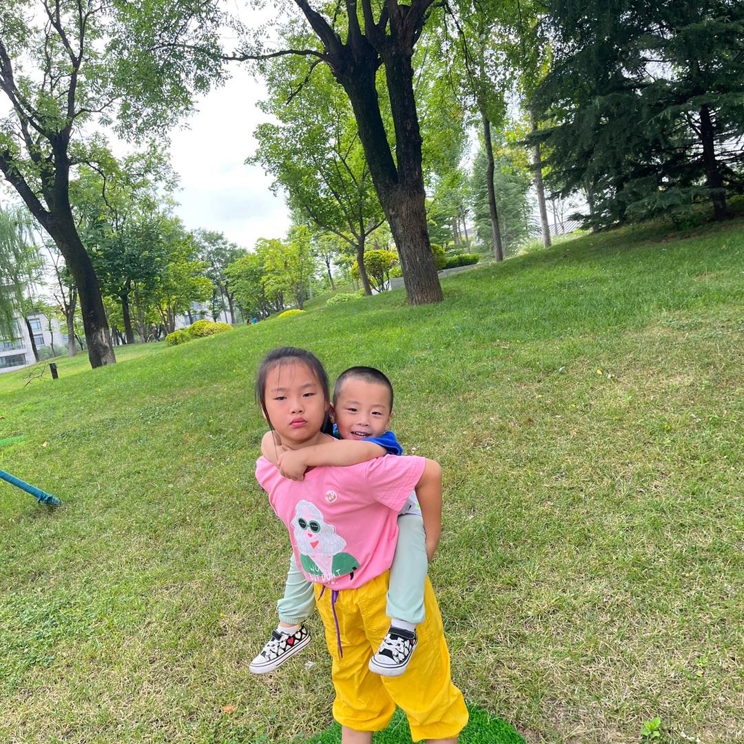 家有两宝🌈🌈🌈🌈