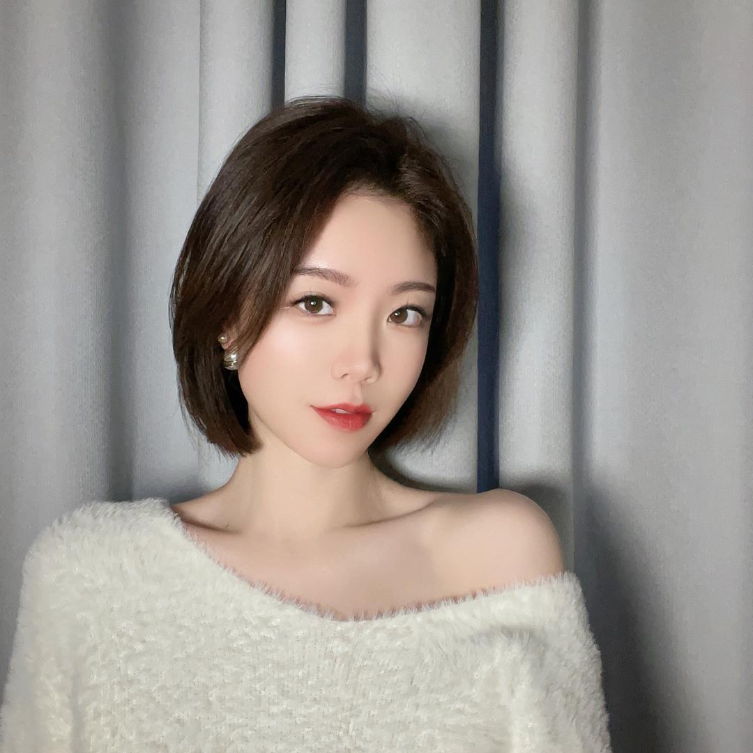 依妖妖