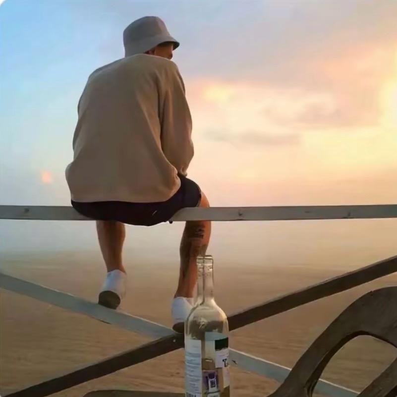 ᭄ℳ๓ 我姓陳却不是伱的满眼🌟辰