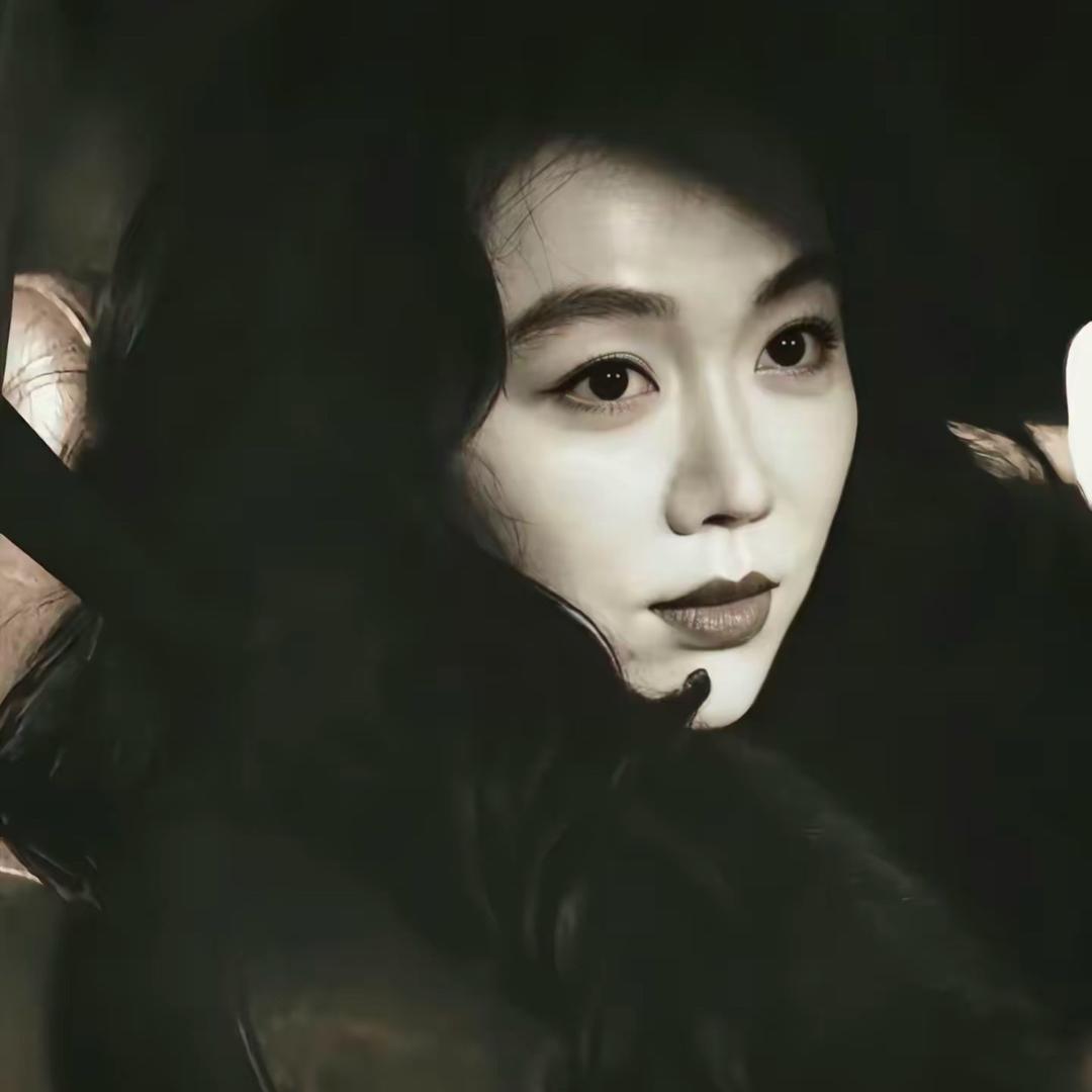 奶茶给我喝一口