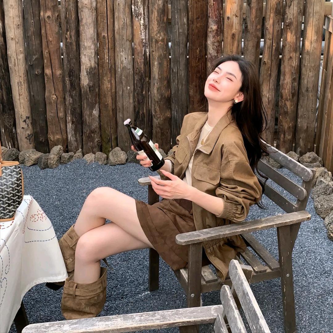 赵小小YIMAO（爆品穿搭）