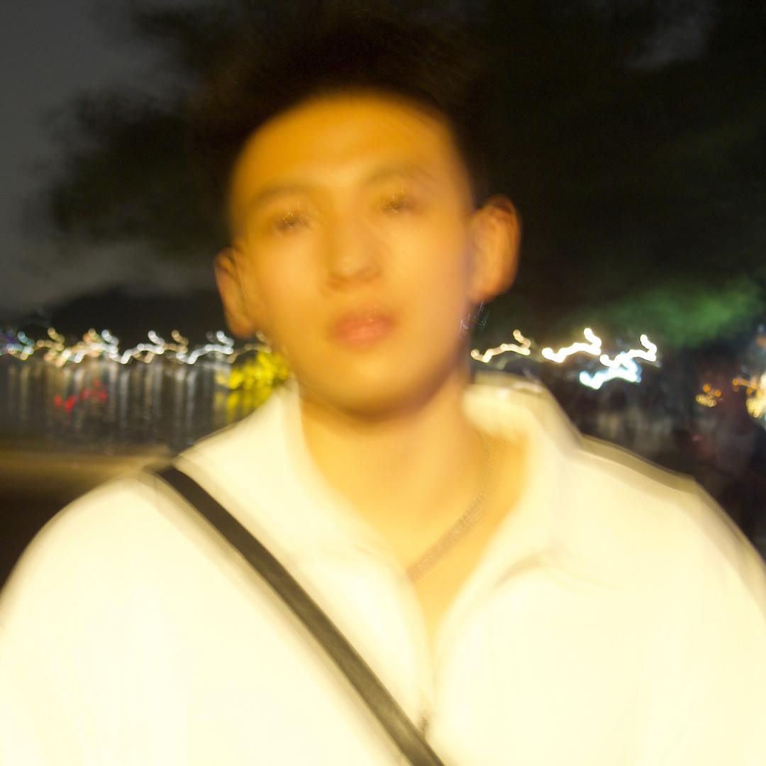 翁旭泽