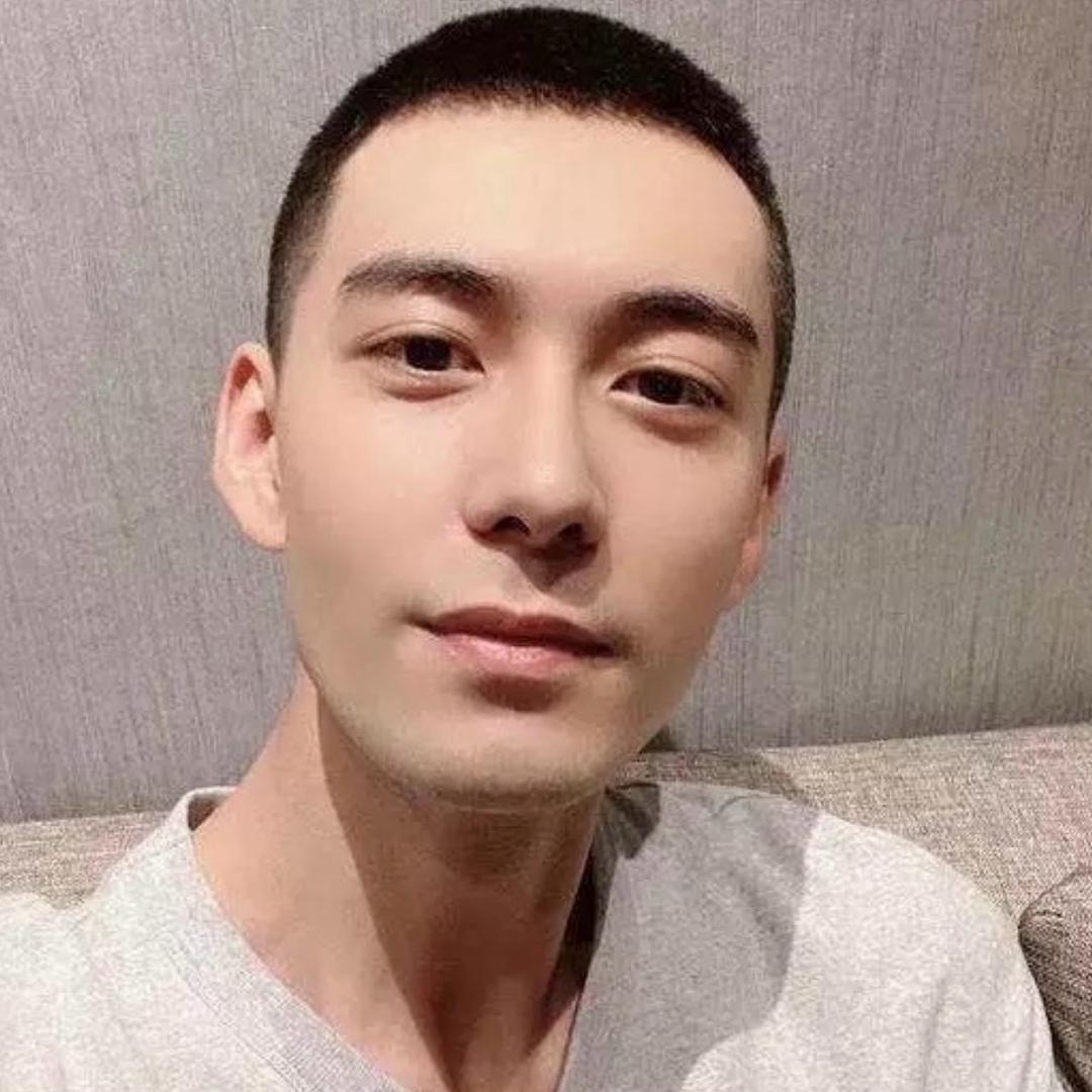 霸气不侧漏