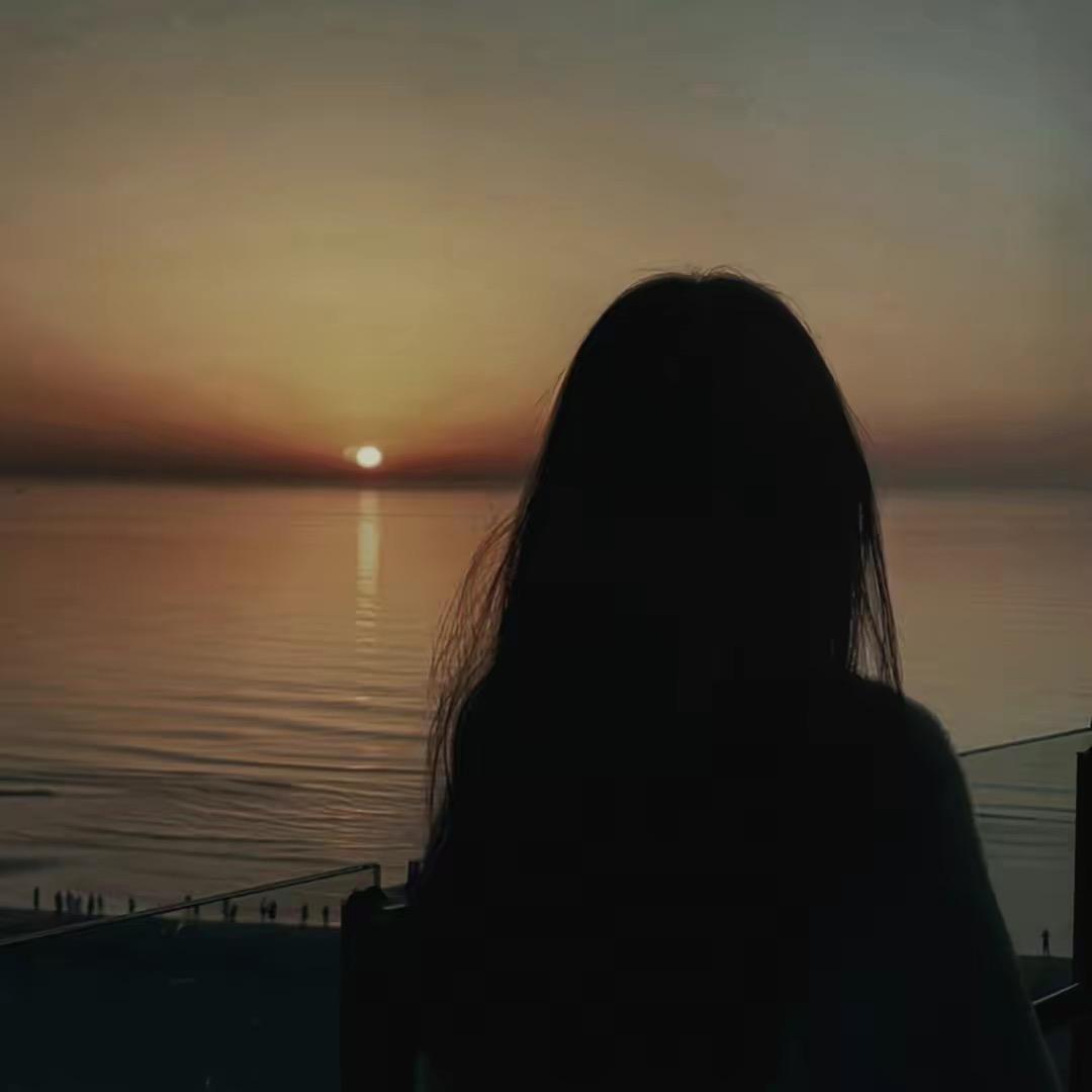 L、