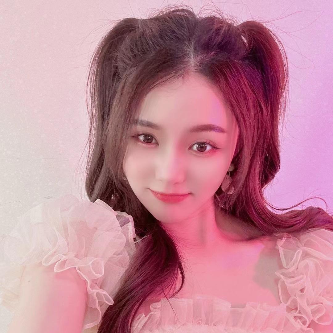 一只小福妮🦊
