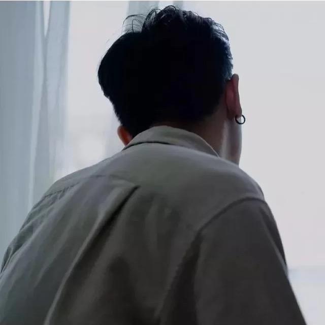 X，