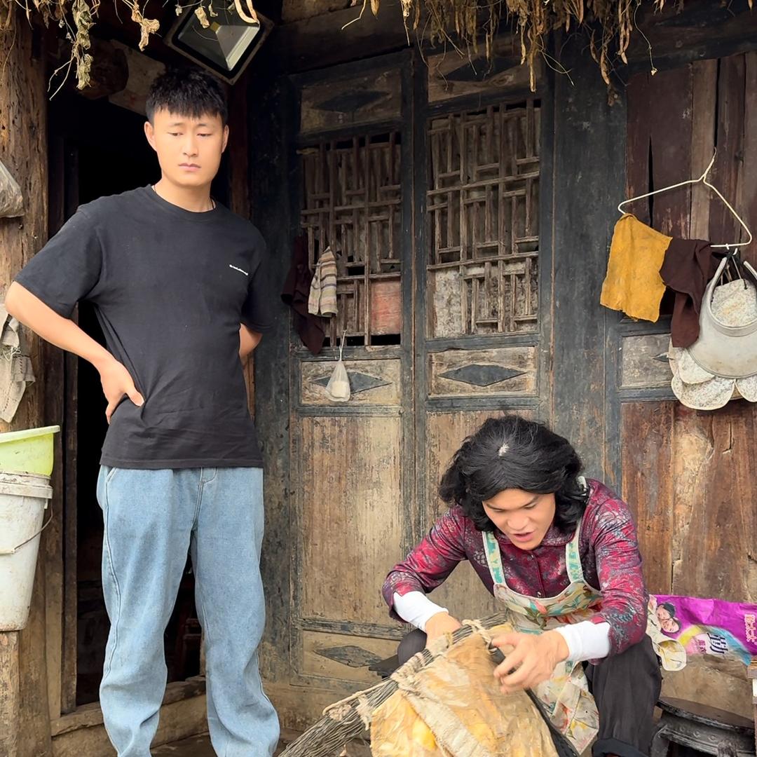 小斌斌《陈狗妹》