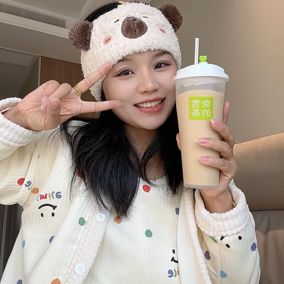 欣洋洋 孕期穿搭~