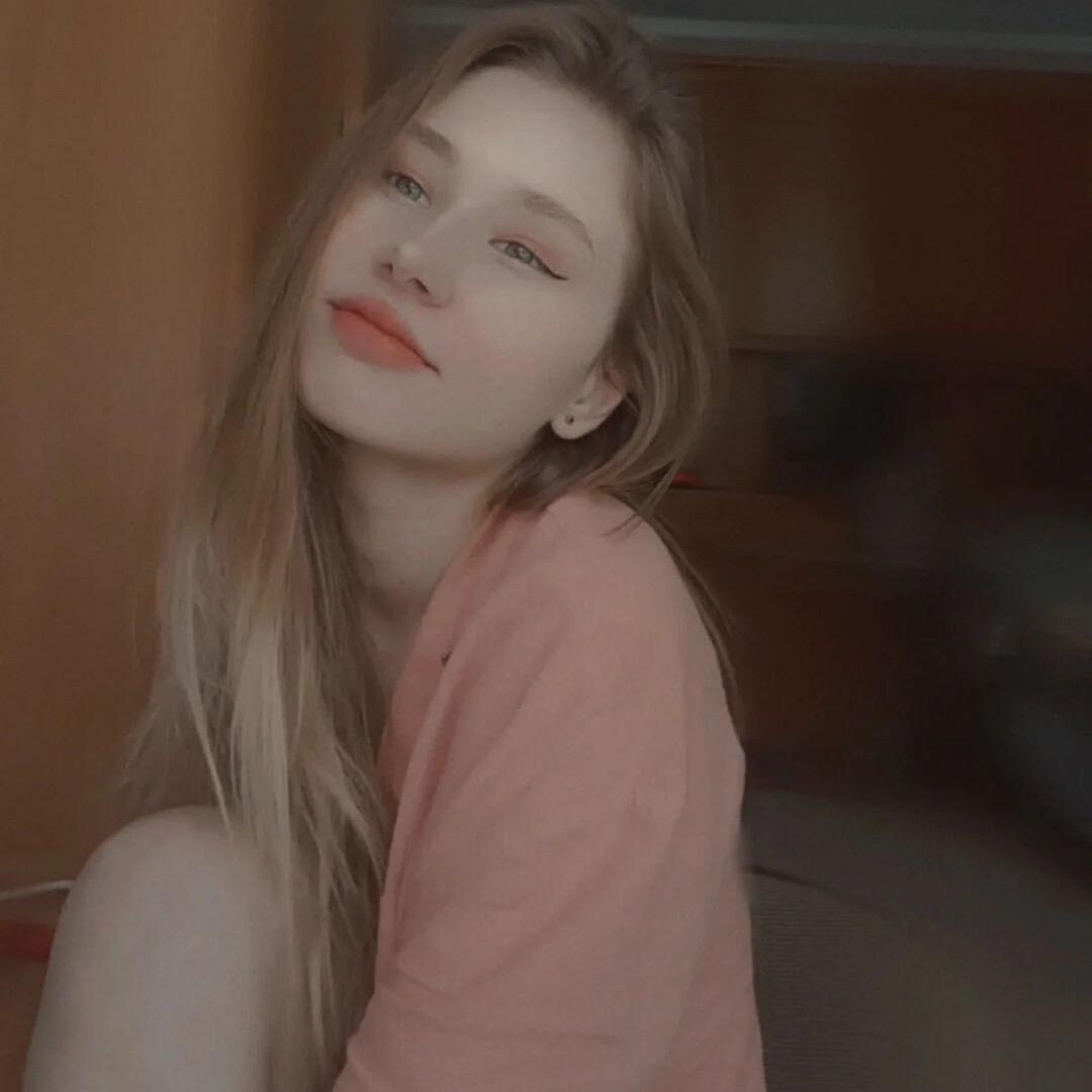 俄罗斯🇷🇺露娜