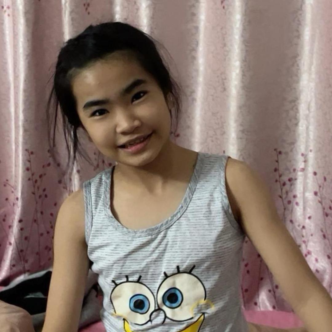 小霞