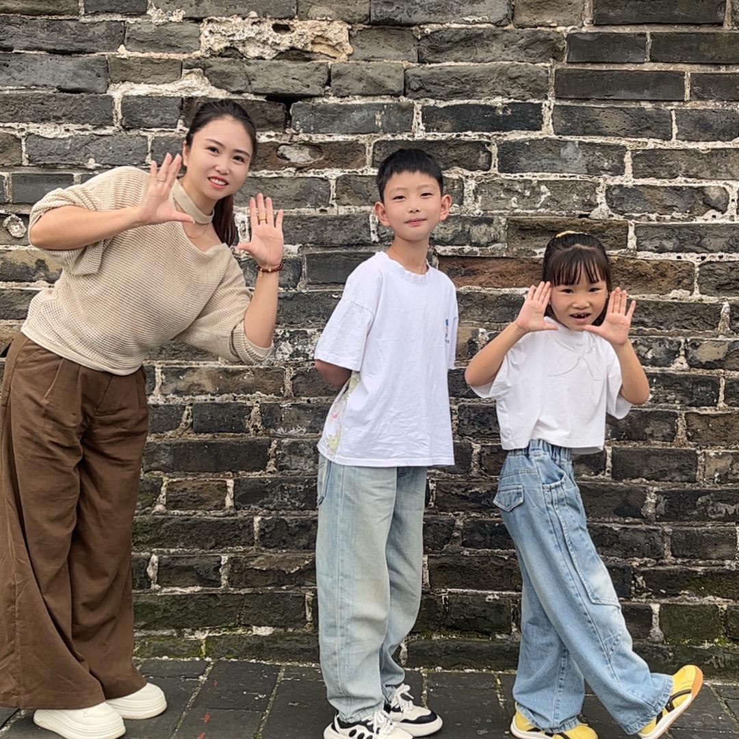 雅小雅🎤