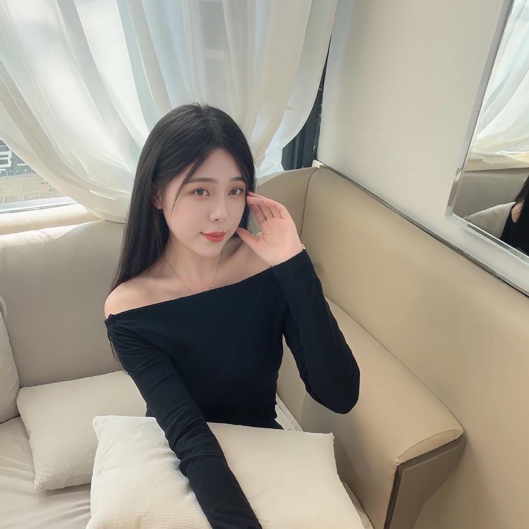 @月亮姐姐☾