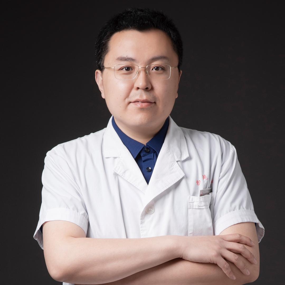 男科医生邱禹