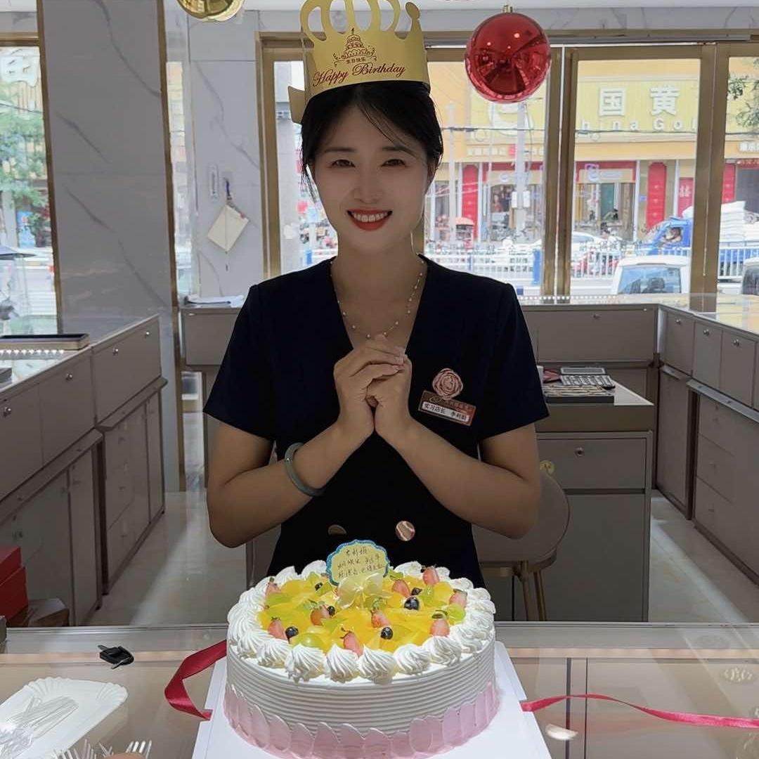 临泉李利娟