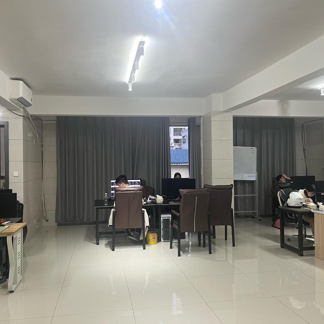 南方百人空投投研