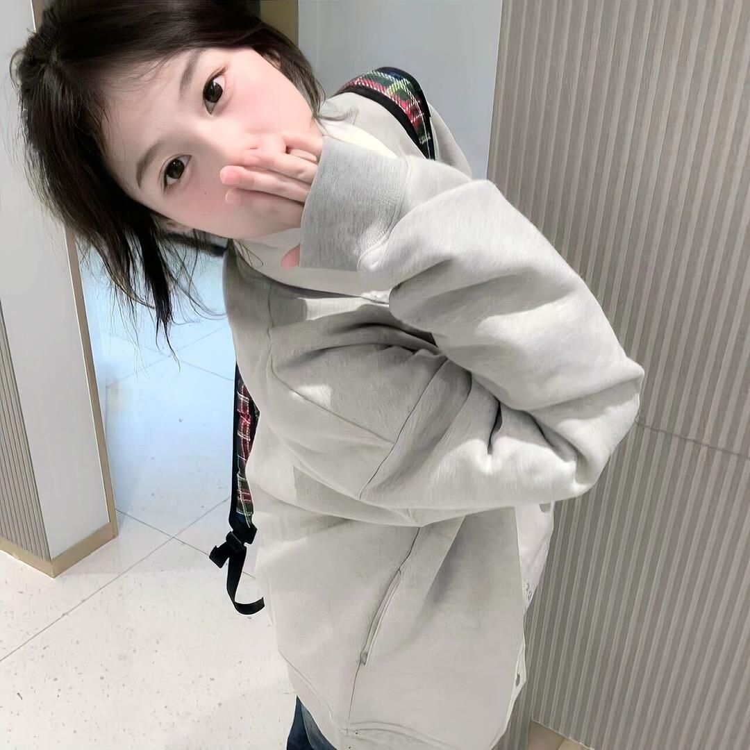 LIIJyi