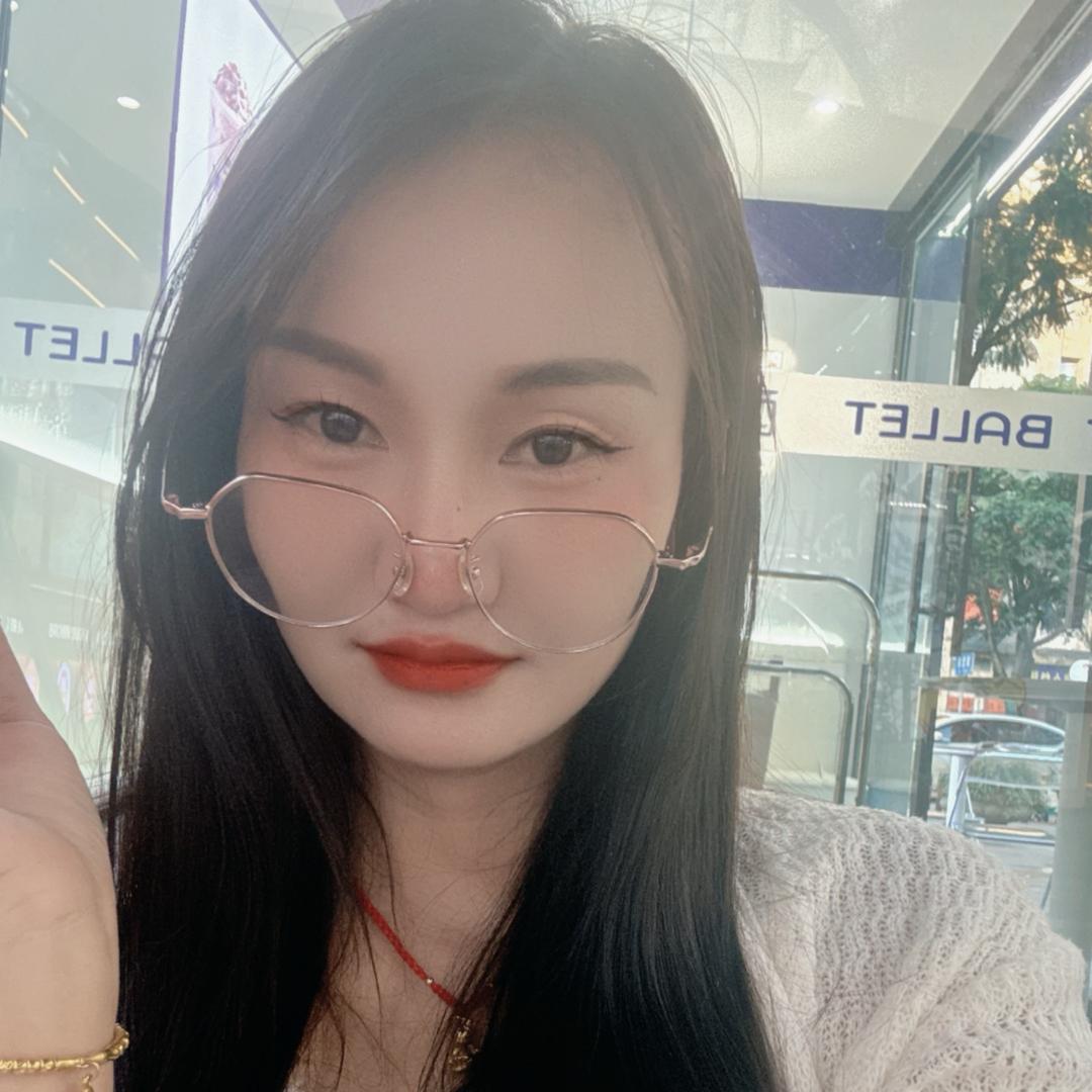 小凤呀😘