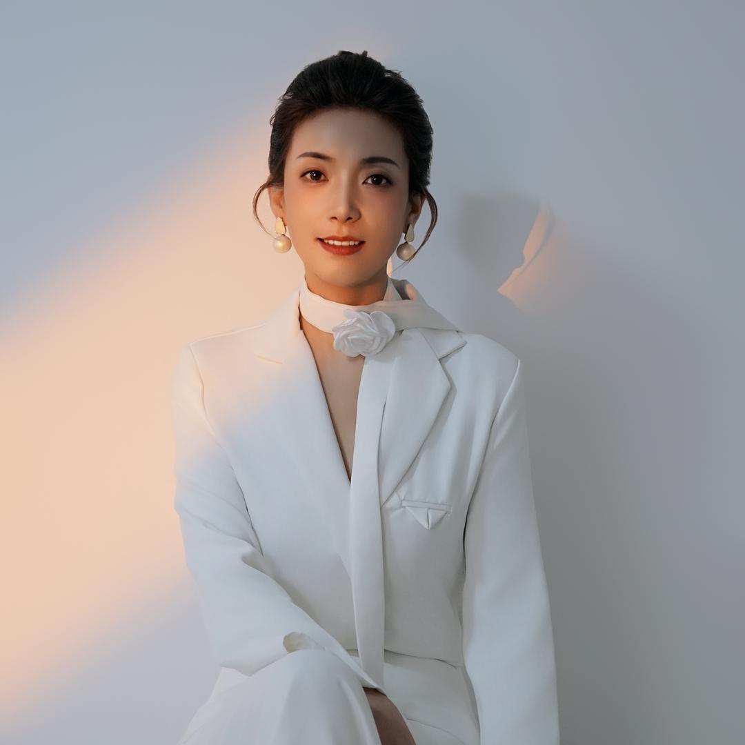 魅颖