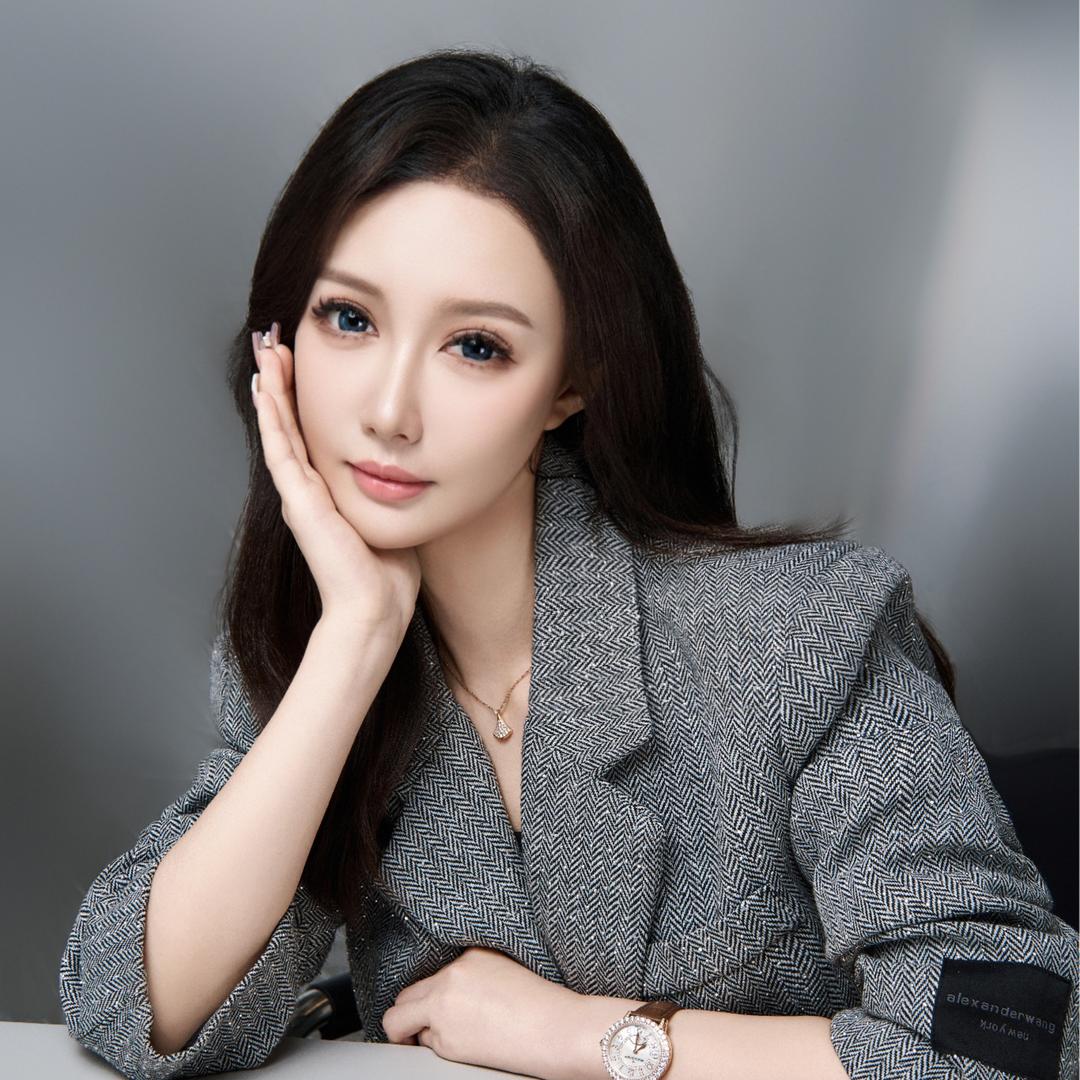 杨颖颖(变美版)