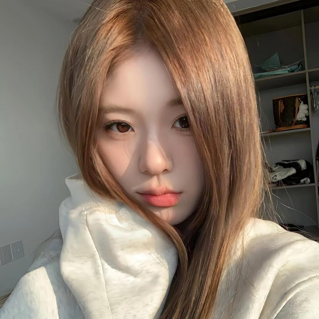 小露乱撞💓