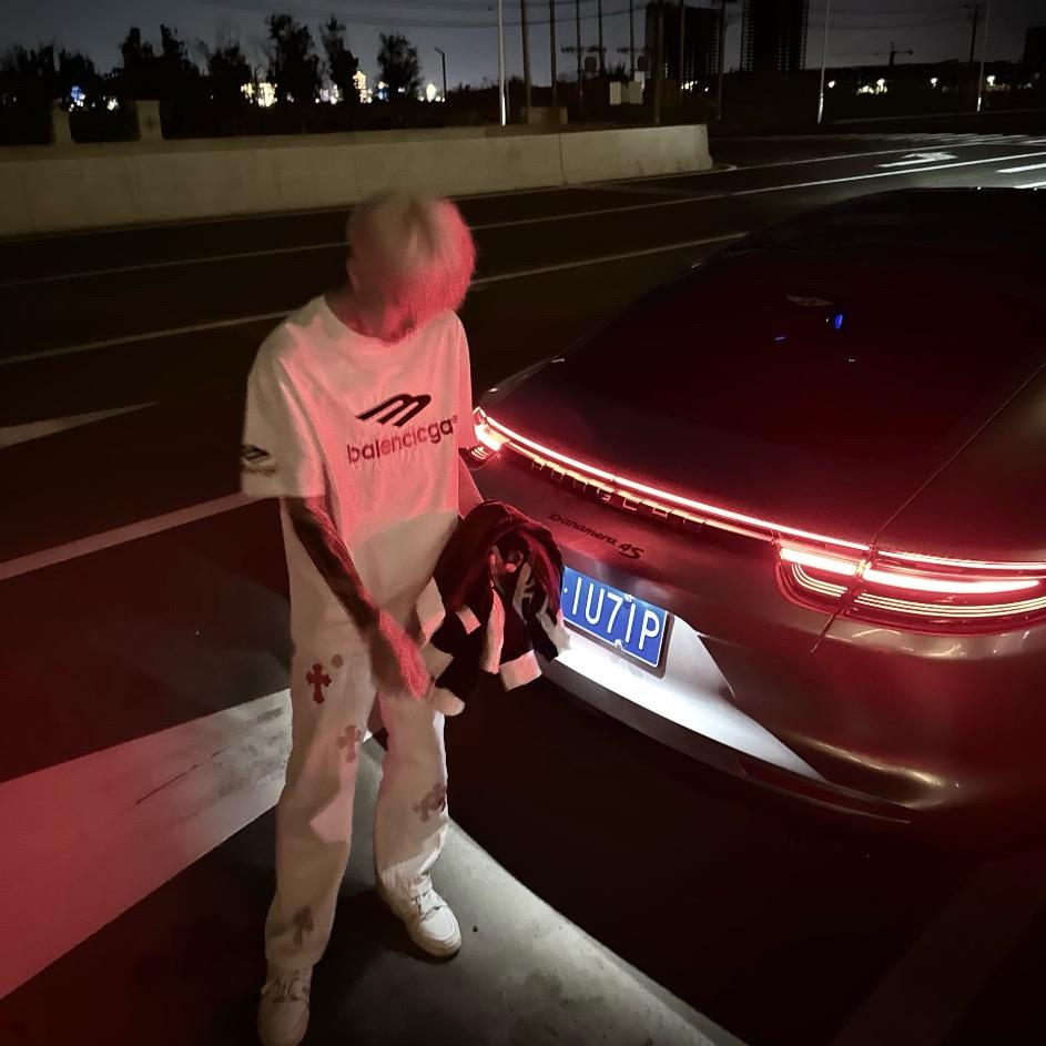 ￴￴￴￴色￴￴￴￴戒