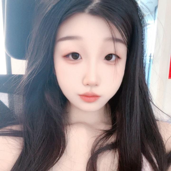 小邓很哇塞💚