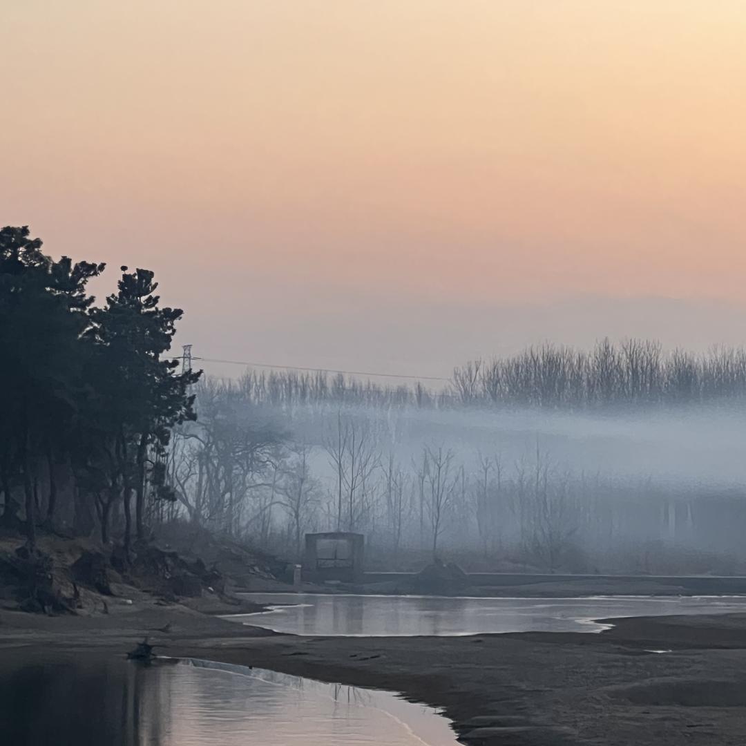 村东头小青年的五金店