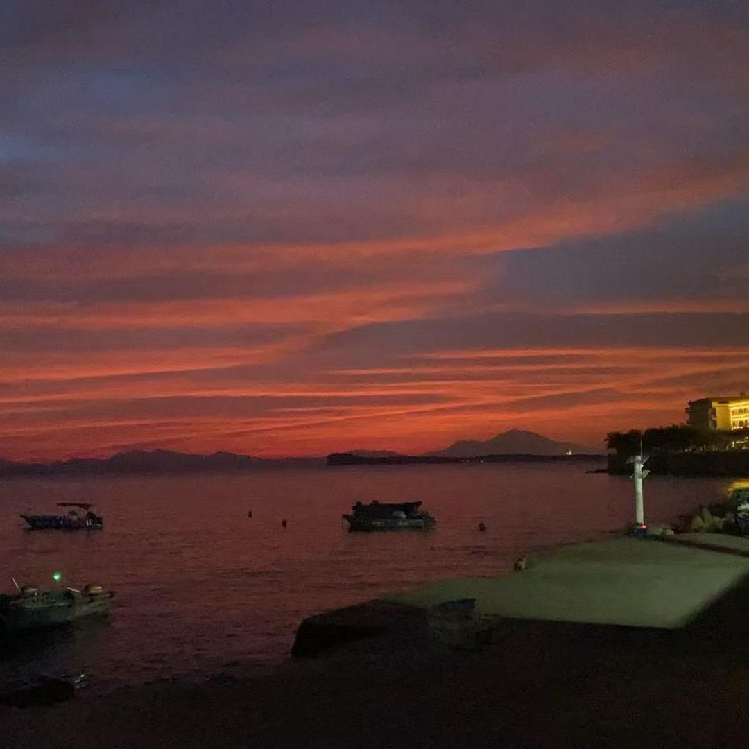 唐伯虎（一路长虹）