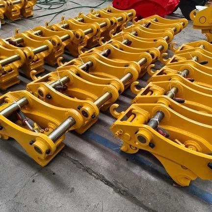 斧川挖机破碎锤快接厂家