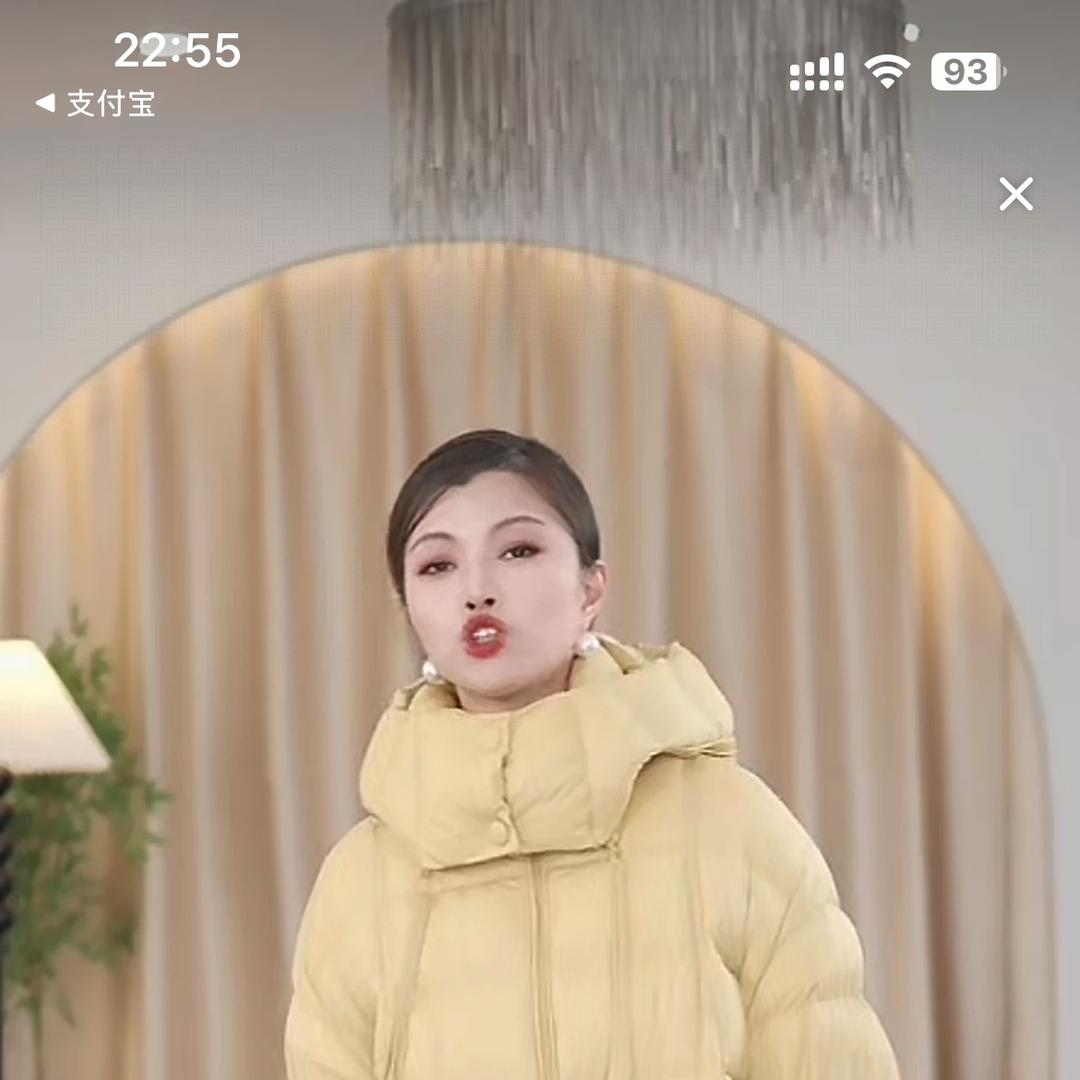 小蚂蚁品质女装工厂店