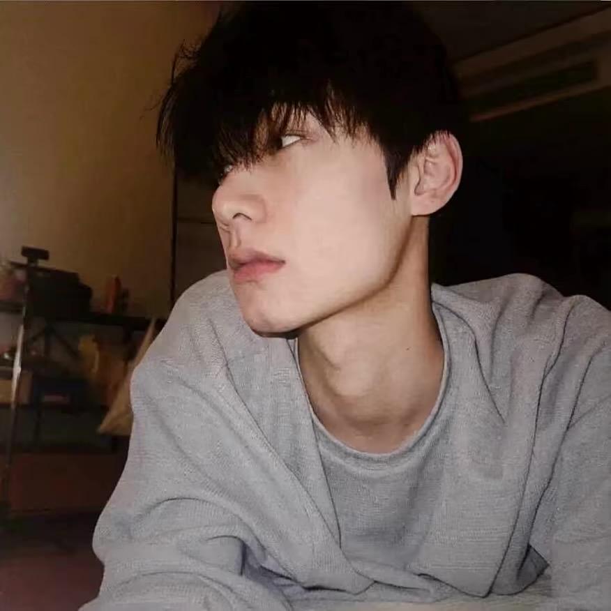 小张不是张万森