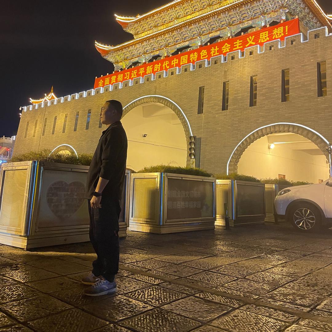 向阳🌻而生🌱🍀🍀