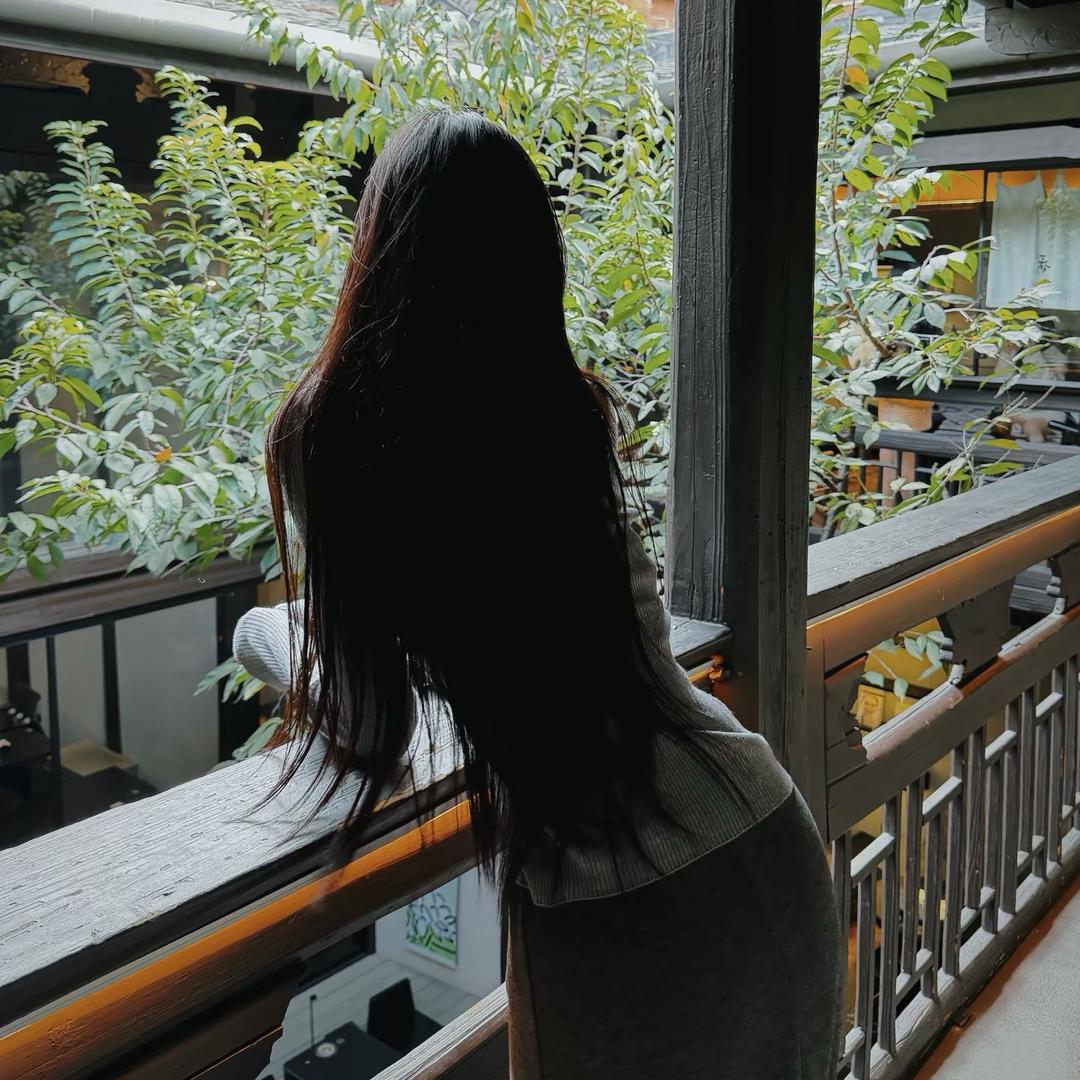 昭阳区 颜咚咚.洗脸吧