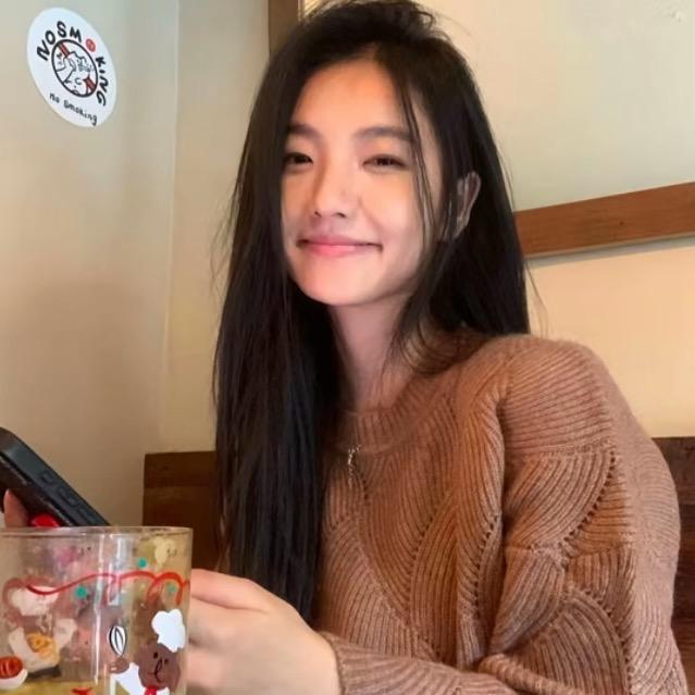 秋卓