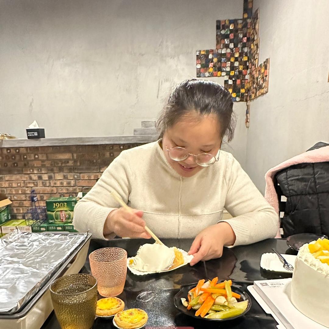小成暴富